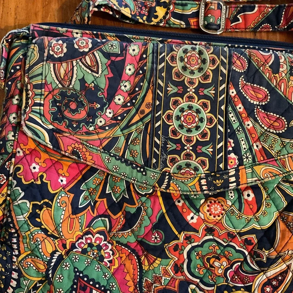 Vera Bradley Quilted Crossbody Bag Floral Paisley Chevron Navy Pink Green